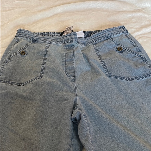 Vintage 90s Y2K Lightweight Denim Shorts – Alia – Size 10 - Picture 4 of 12